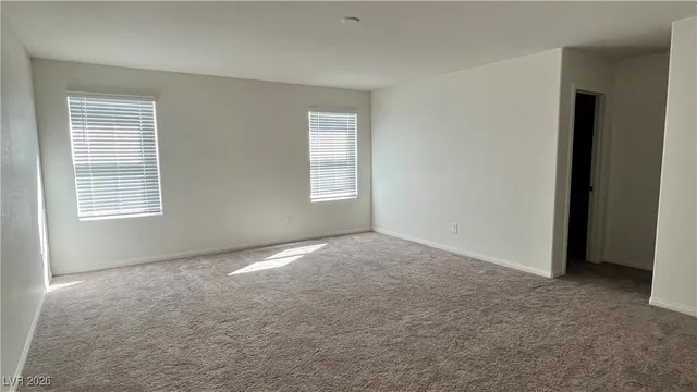 $2,595 | 8679 Glen Echo Avenue, Las Vegas, NV 89148