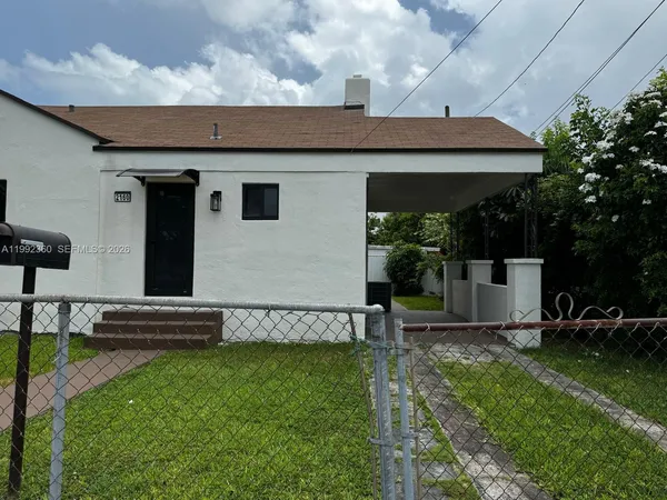 $3,500 | 2160 Northwest 30th Street, Miami, FL 33142