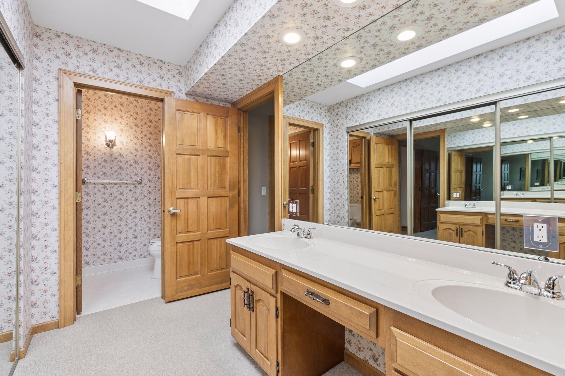 8430 Pennsylvania Road, Unit 311 Bloomington, MN 55438 - Photo 29 of 75