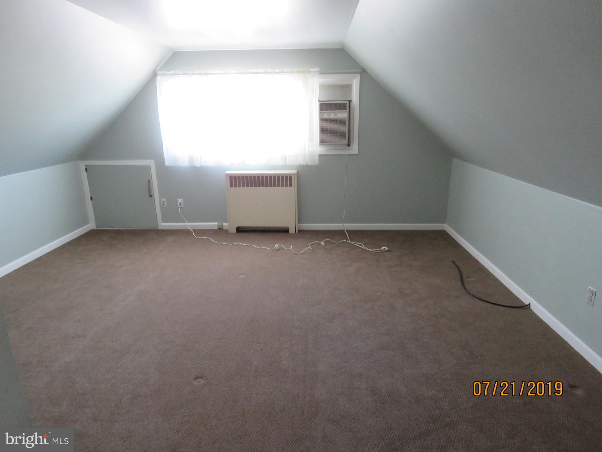 50 Quail Road Levittown, PA 19057 - Photo 12 of 18 3rd bedroom on 2nd floor
