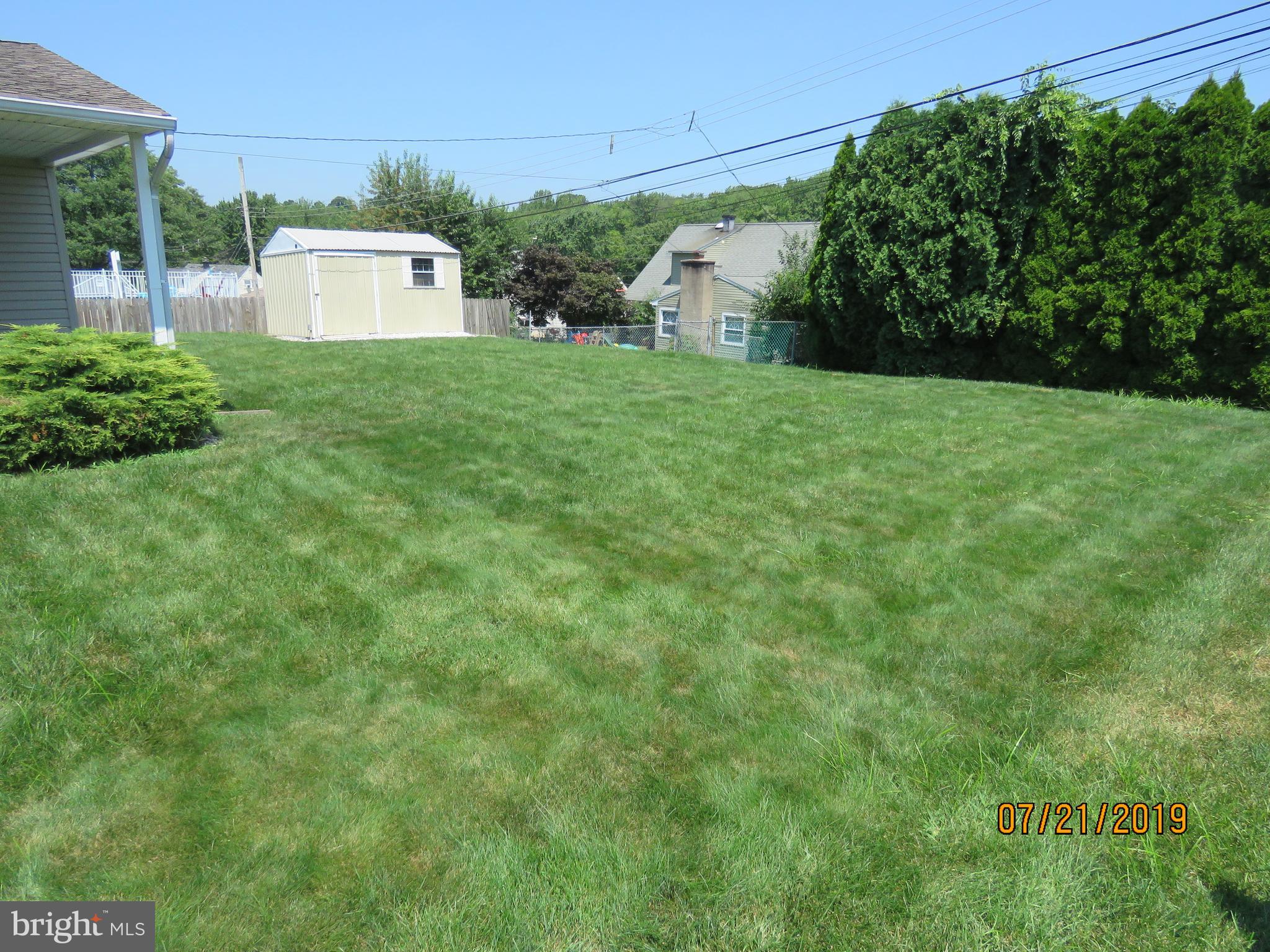 50 Quail Road Levittown, PA 19057 - Photo 18 of 18 Back yard view
