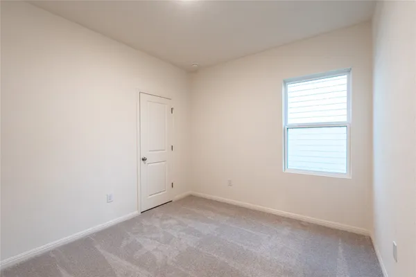 $1,950 | 144 Mullen Way, Taylor, TX 76574