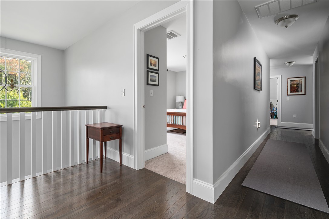 93 Cedar Forest Road Smithfield, RI 02917 - Photo 21 of 47