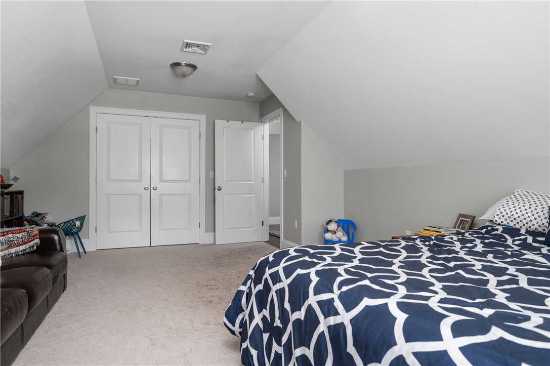 93 Cedar Forest Road Smithfield, RI 02917 - Photo 26 of 47