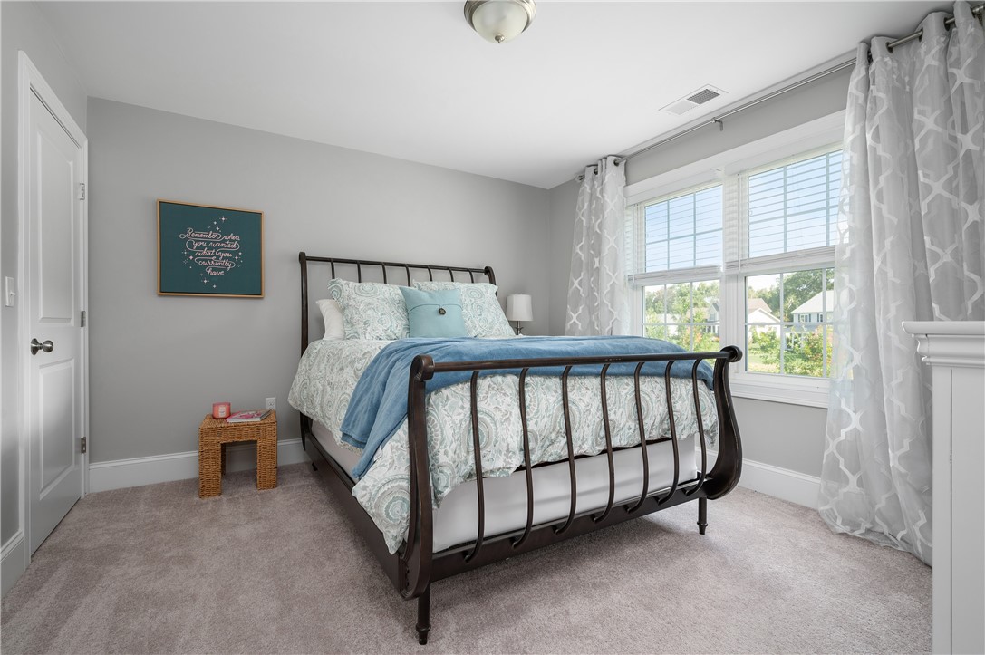 93 Cedar Forest Road Smithfield, RI 02917 - Photo 28 of 47