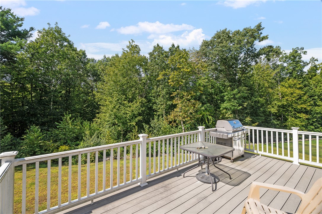 93 Cedar Forest Road Smithfield, RI 02917 - Photo 41 of 47