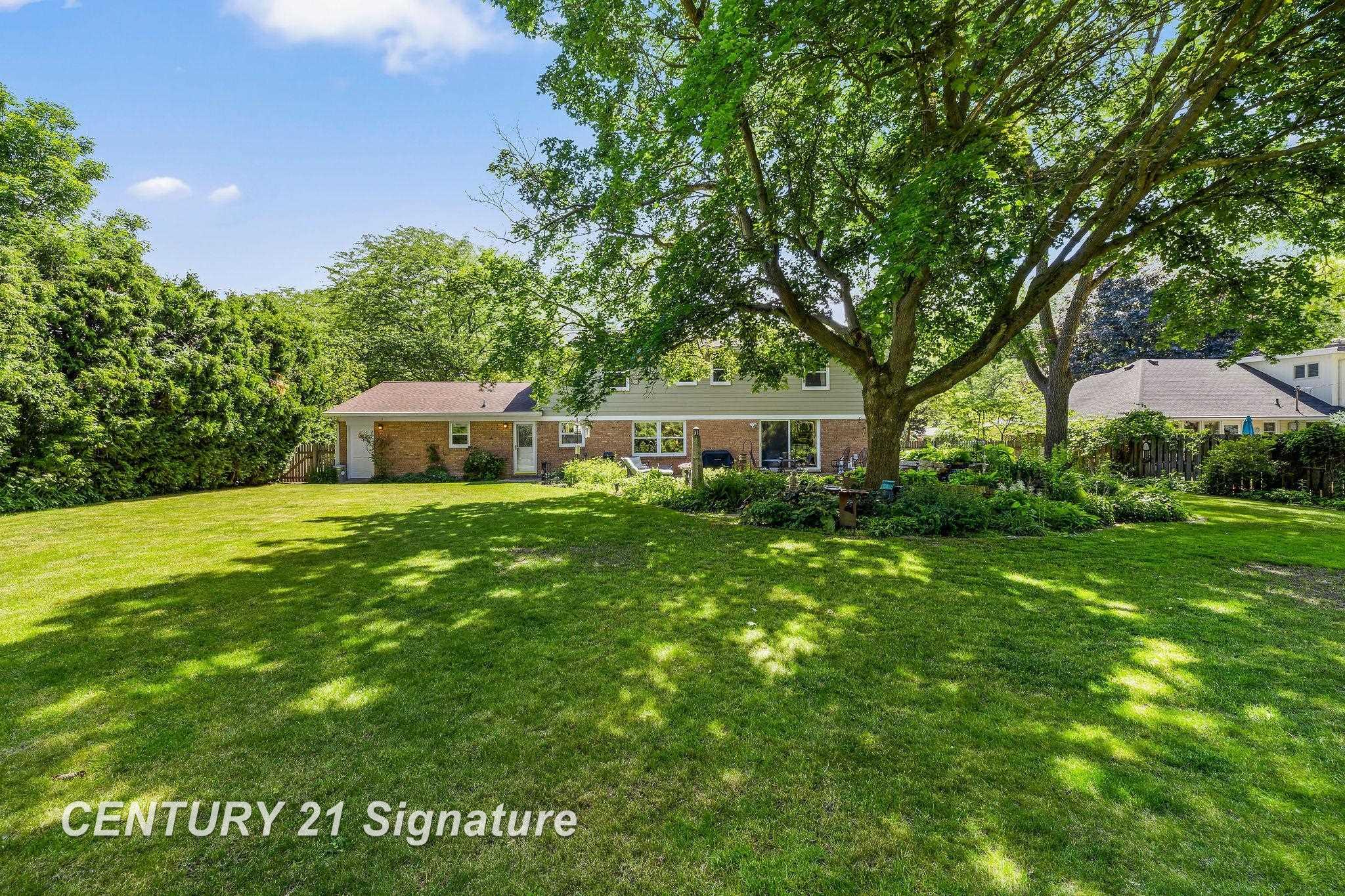 358 Somerset Road Saginaw, MI 48638 - Photo 41 of 46