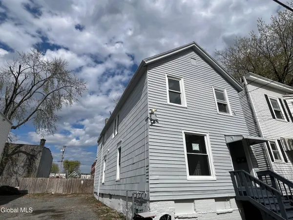 $369,000 | 683 State Street, Albany, NY 12203