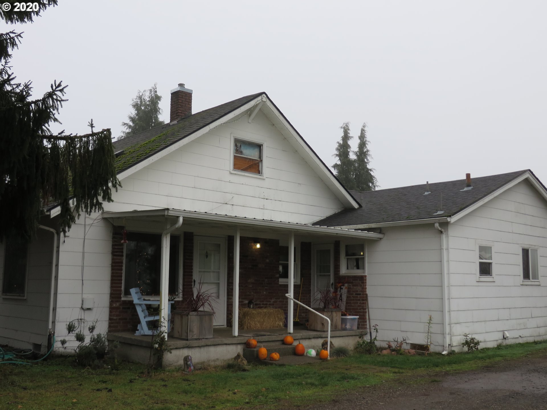 9384 Golf Club Road Southeast Aumsville, OR 97325 - Photo 4 of 12