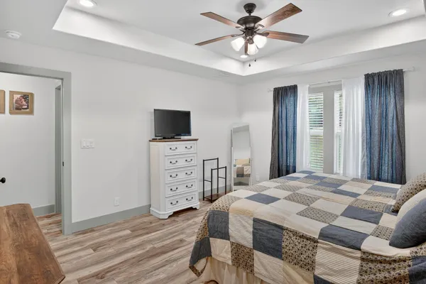 $839,000 | 360 Darwin Drive, Bertram, TX 78605