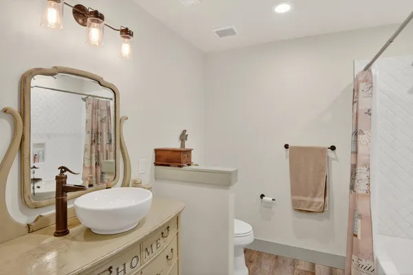 $839,000 | 360 Darwin Drive, Bertram, TX 78605