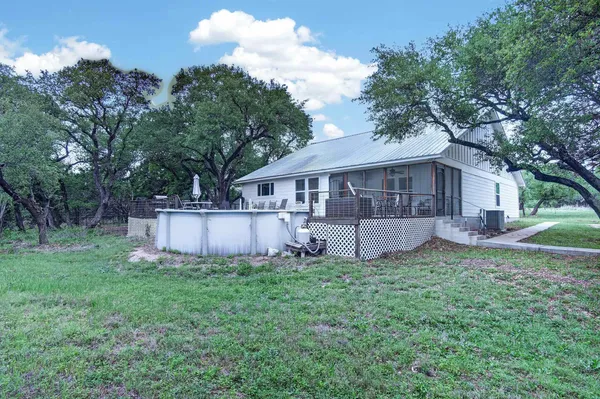 $839,000 | 360 Darwin Drive, Bertram, TX 78605