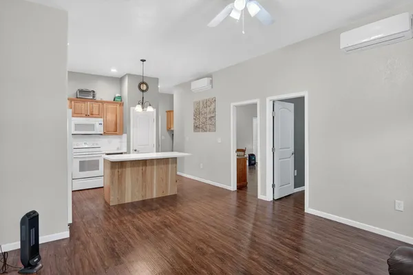 $839,000 | 360 Darwin Drive, Bertram, TX 78605