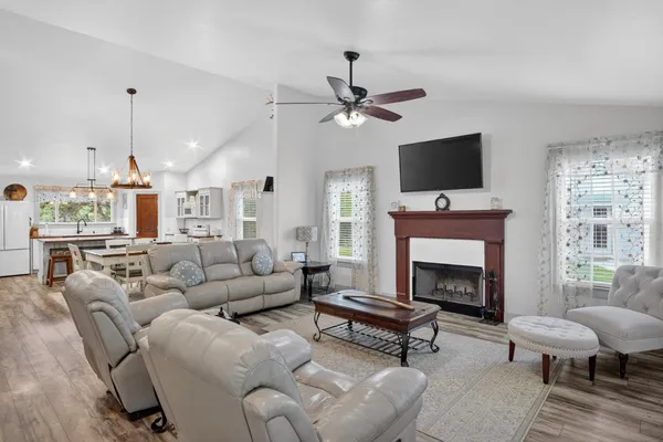 $839,000 | 360 Darwin Drive, Bertram, TX 78605