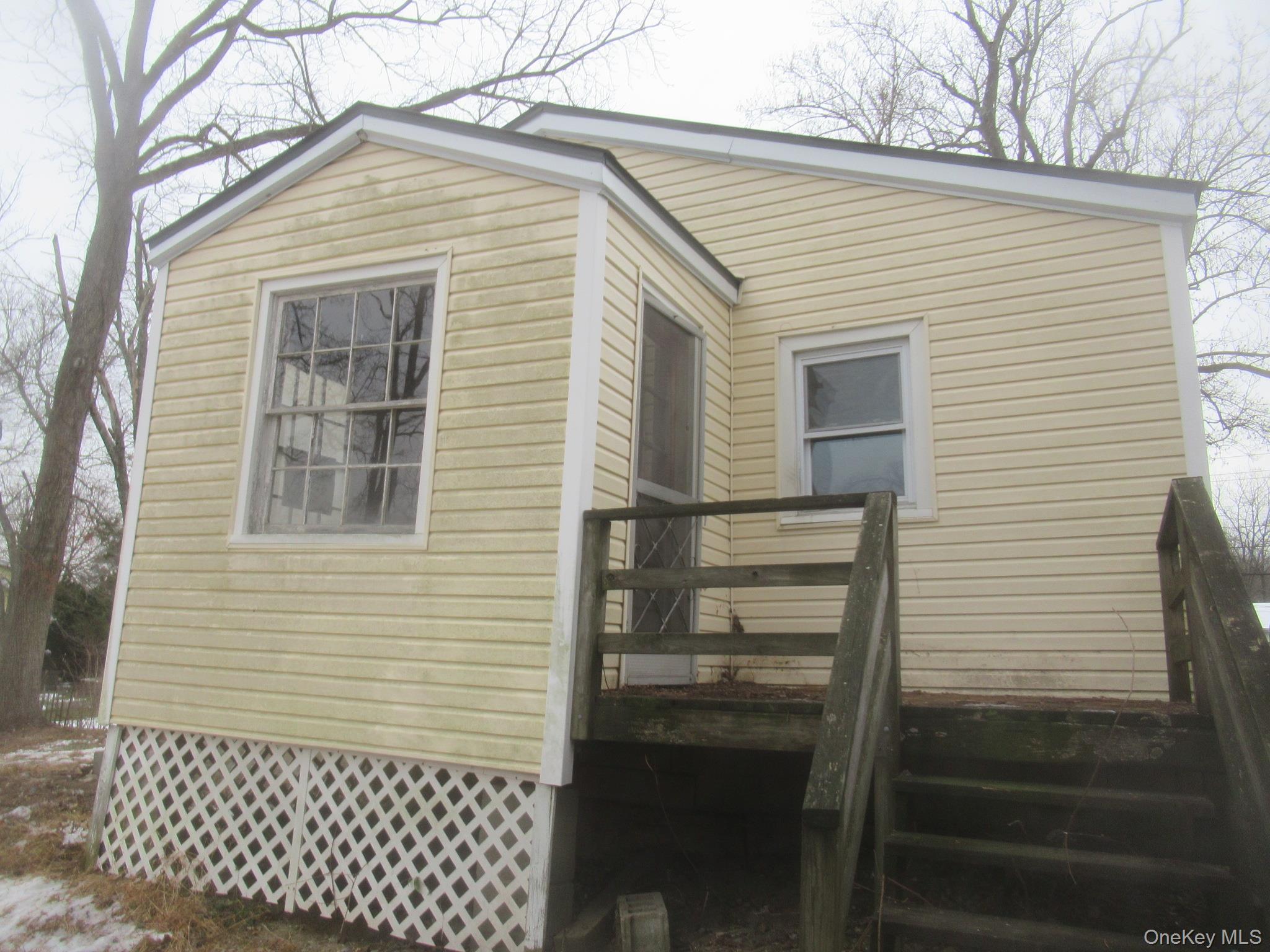 162 Osborne Hill Road Fishkill, NY 12524 - Photo 5 of 11 a front view of a house