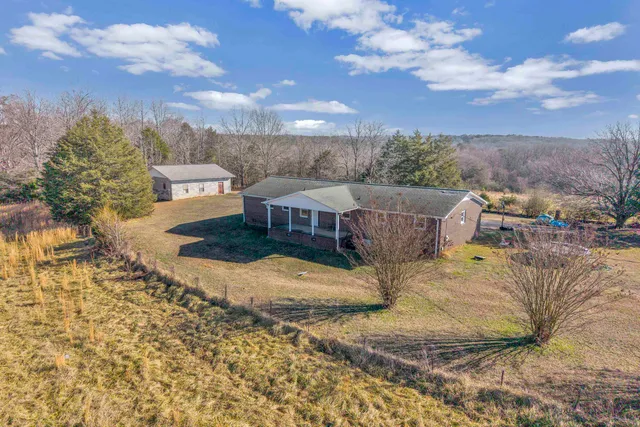 $334,900 | 310 State Rd S-42-607, Woodruff, SC 29388