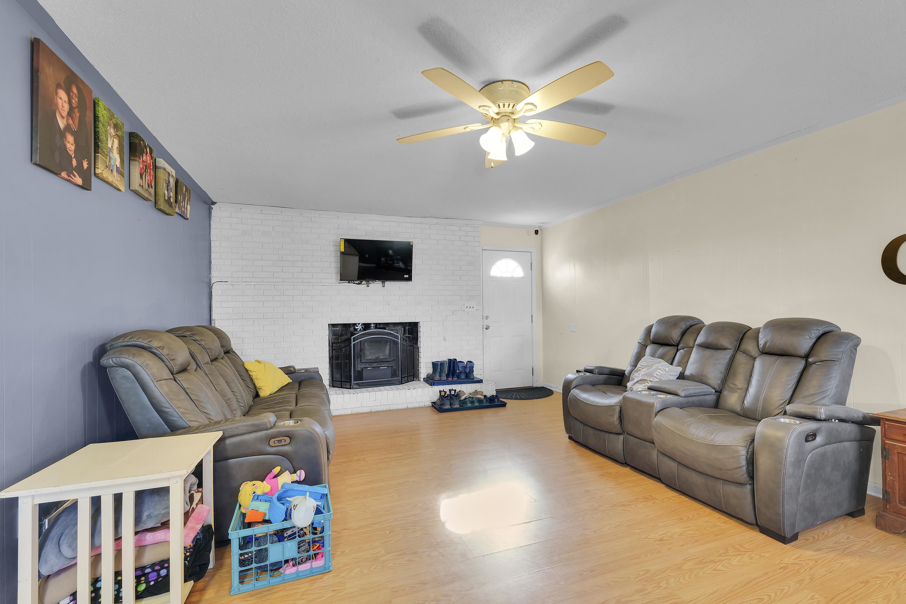 310 State Rd S-42-607 Woodruff, SC 29388 - Photo 5 of 29