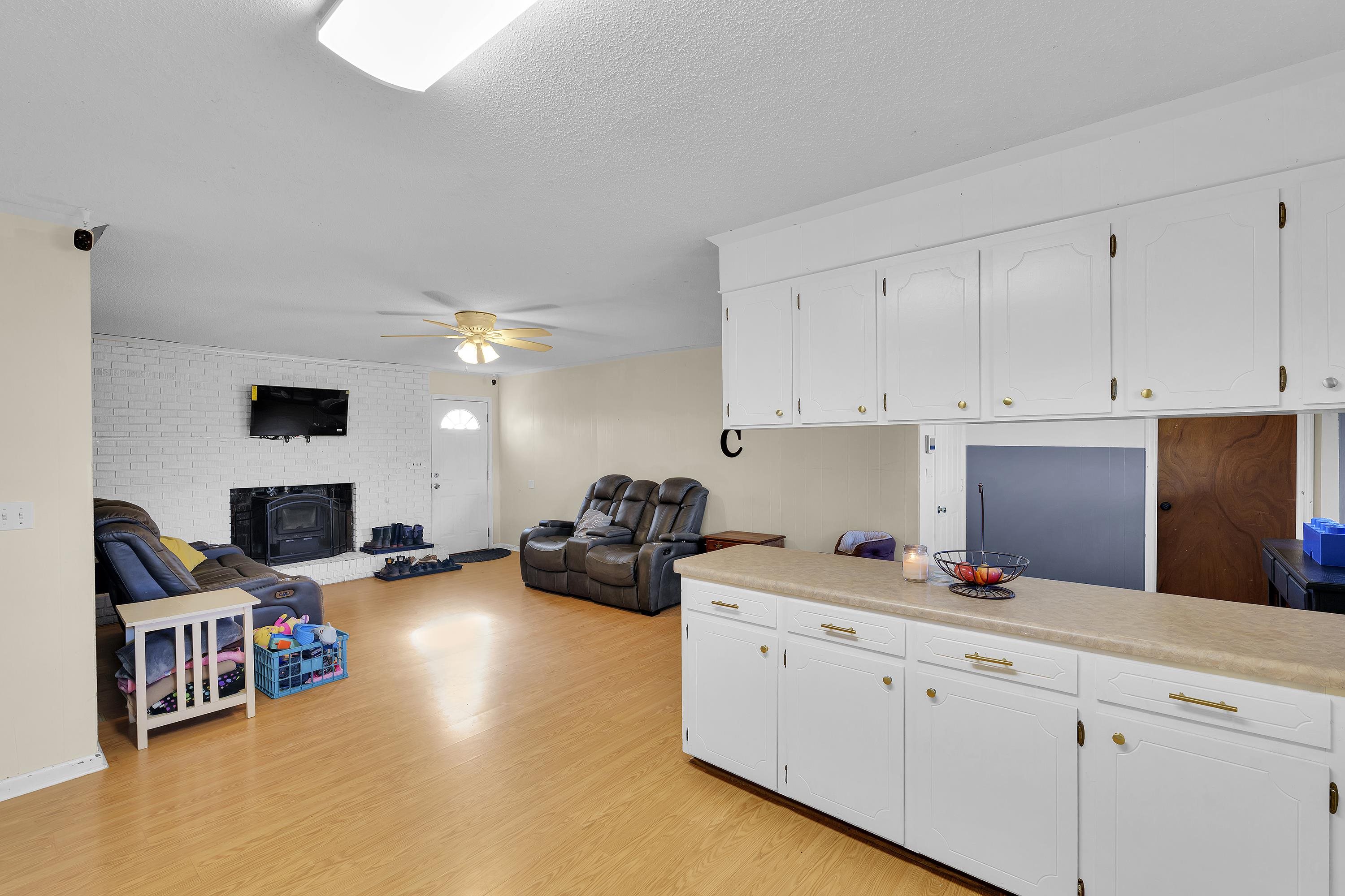 310 State Rd S-42-607 Woodruff, SC 29388 - Photo 8 of 29