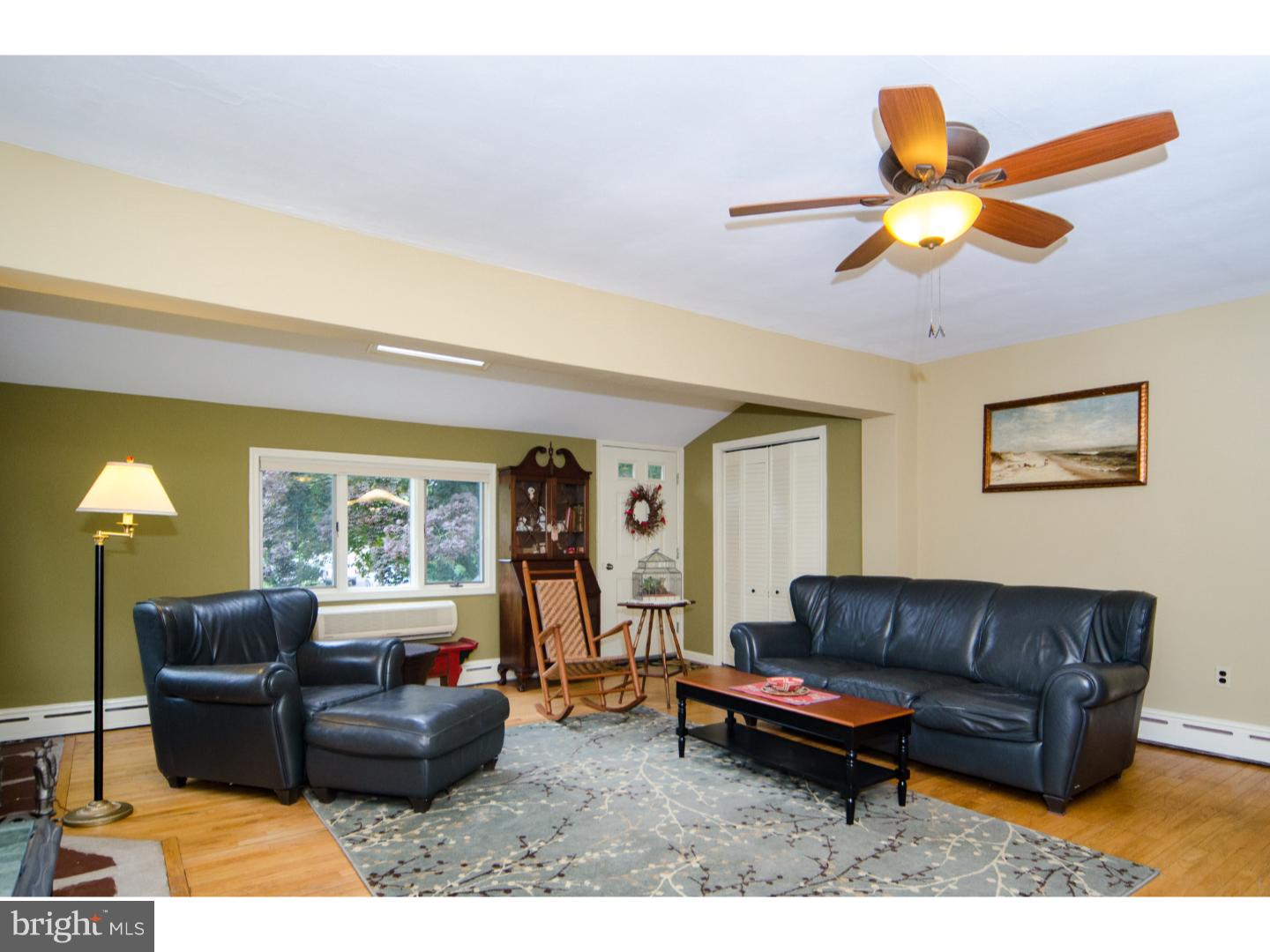 2024 Store Road Harleysville, PA 19438 - Photo 4 of 24 Living Room