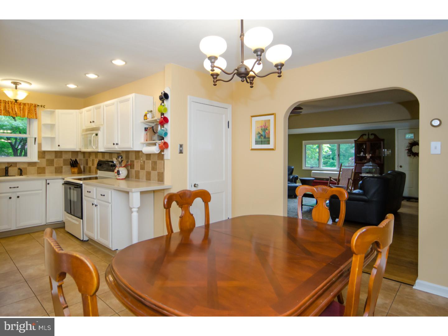2024 Store Road Harleysville, PA 19438 - Photo 8 of 24 Kitchen