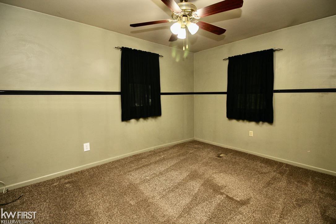 4404 North Genesee Road Flint, MI 48506 - Photo 11 of 18 50043469-10.JPG