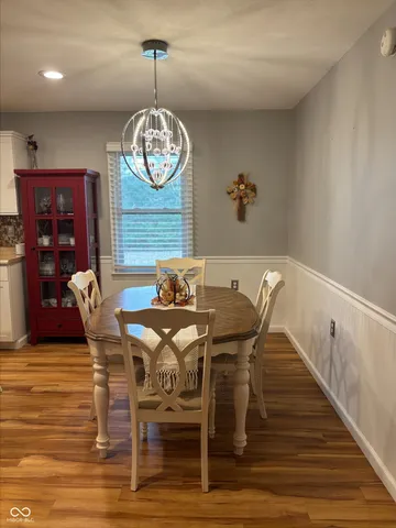 $295,000 | 950 Cottonwood Drive, Columbus, IN 47203