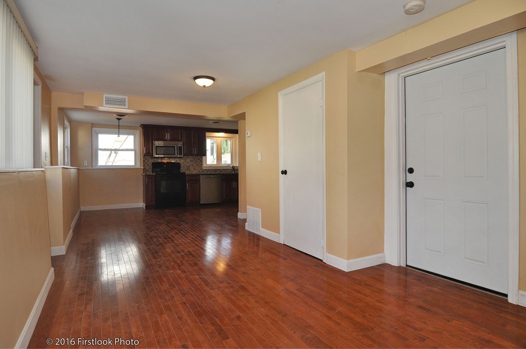 181 Roland Street Cumberland, RI 02864 - Photo 19 of 30 Gallery Image 19