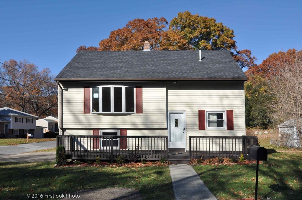 181 Roland Street Cumberland, RI 02864 - Photo 2 of 30 Gallery Image 2