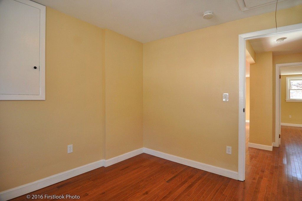 181 Roland Street Cumberland, RI 02864 - Photo 24 of 30 Gallery Image 24