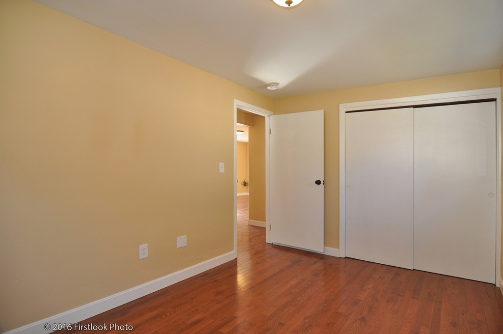 181 Roland Street Cumberland, RI 02864 - Photo 27 of 30 Gallery Image 27