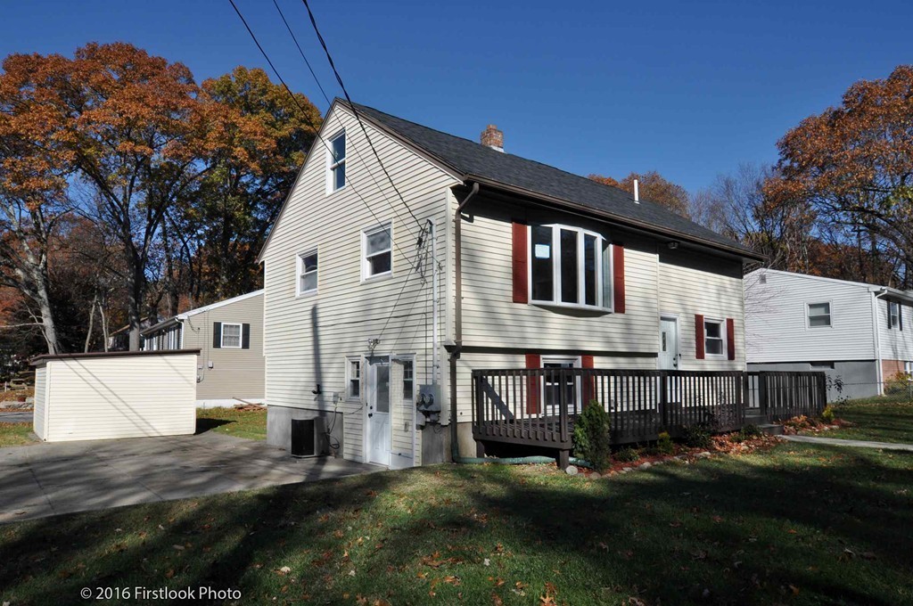 181 Roland Street Cumberland, RI 02864 - Photo 3 of 30 Gallery Image 3