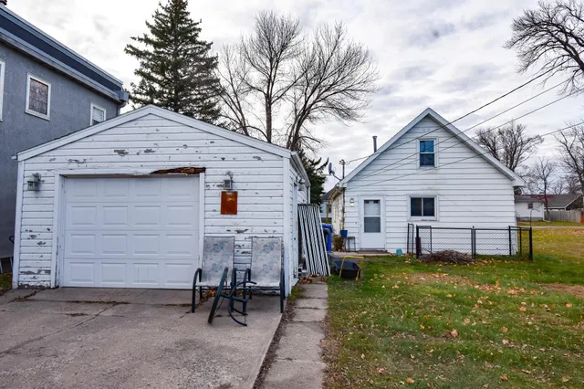 $145,000 | 103 1st Street Northeast, Dilworth, MN 56529