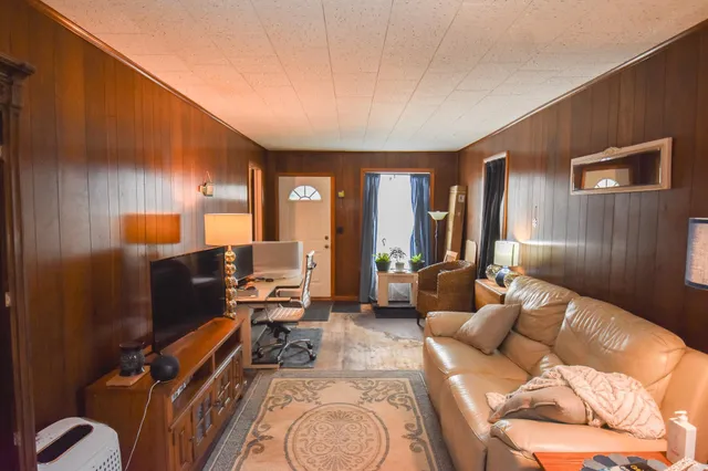 $145,000 | 103 1st Street Northeast, Dilworth, MN 56529