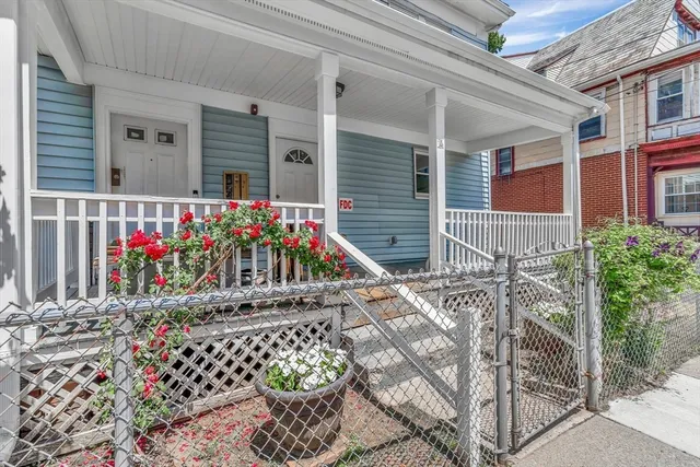 $3,200 | 74 Ruthven Street, Unit 1, Boston, MA 02121