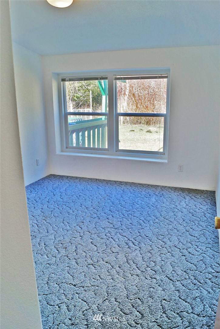 581 West Maple Rock Road Matlock, WA 98560 - Photo 17 of 23 Gallery Image 17