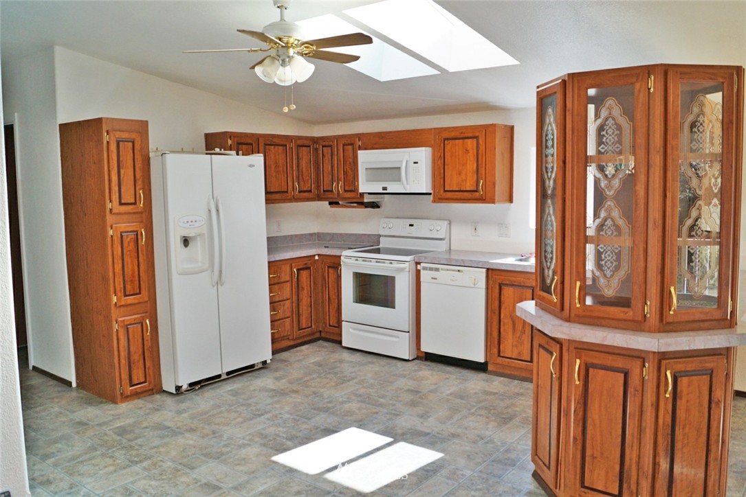 581 West Maple Rock Road Matlock, WA 98560 - Photo 9 of 23 Gallery Image 9