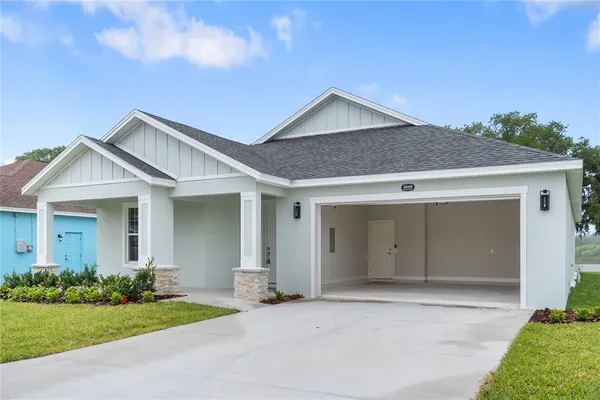 $517,000 | 4545 Fairway Oaks Drive, Mulberry, FL 33860