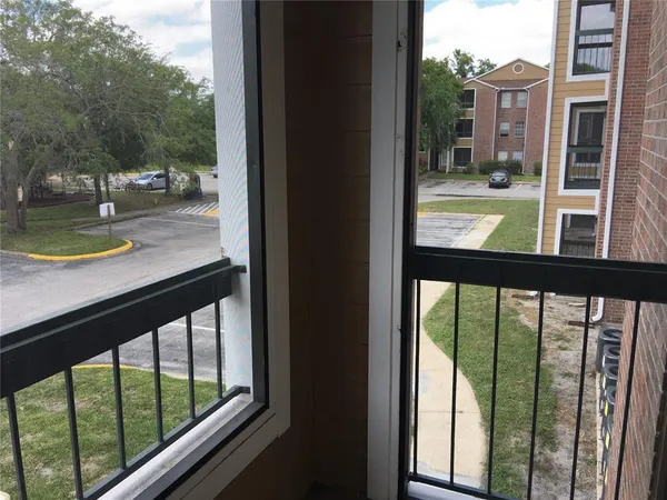 $1,500 | 5600 Devonbriar Way, Unit 206, Orlando, FL 32822