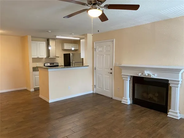 $1,500 | 5600 Devonbriar Way, Unit 206, Orlando, FL 32822
