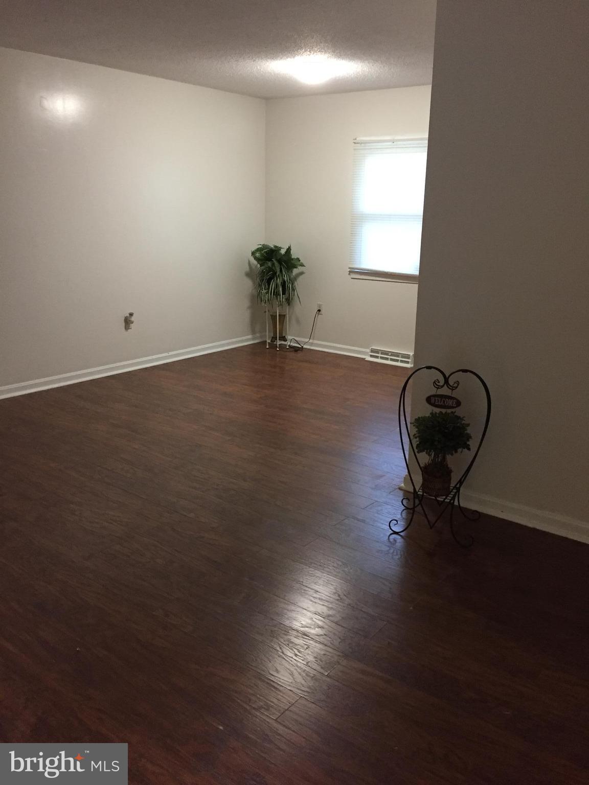 5255 Sands Road Lothian, MD 20711 - Photo 2 of 8 Dining Room