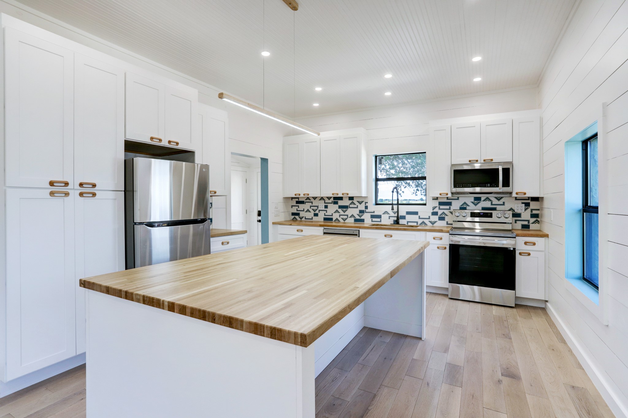 1155 Lomax Harmel Road Burton, TX 77835 - Photo 4 of 22