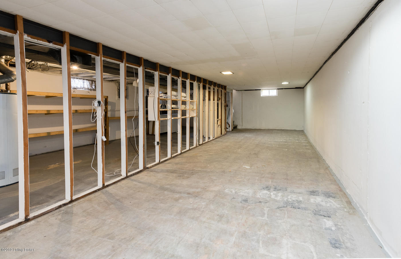 9115 Waltlee Road Louisville, KY 40291 - Photo 23 of 38 9115 Waltlee Rd basement (3 of 10)