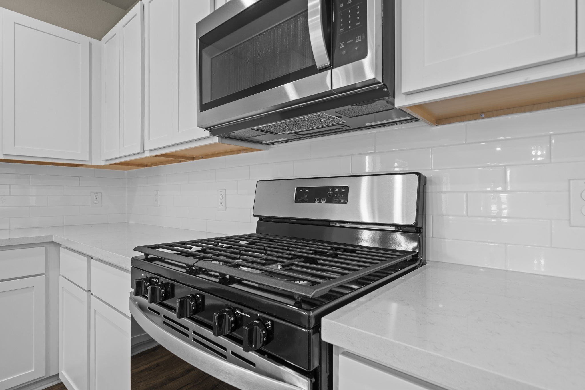 2903 Copper Fls Drive Rosharon, TX 77583 - Photo 6 of 30 Gallery Image 6