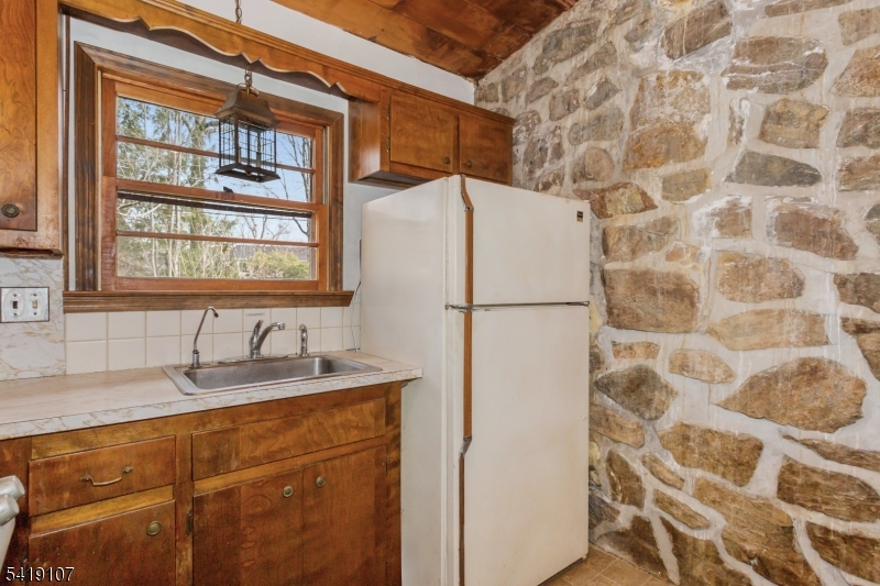 6 Partridge Trail Kinnelon, NJ 07405 - Photo 14 of 37