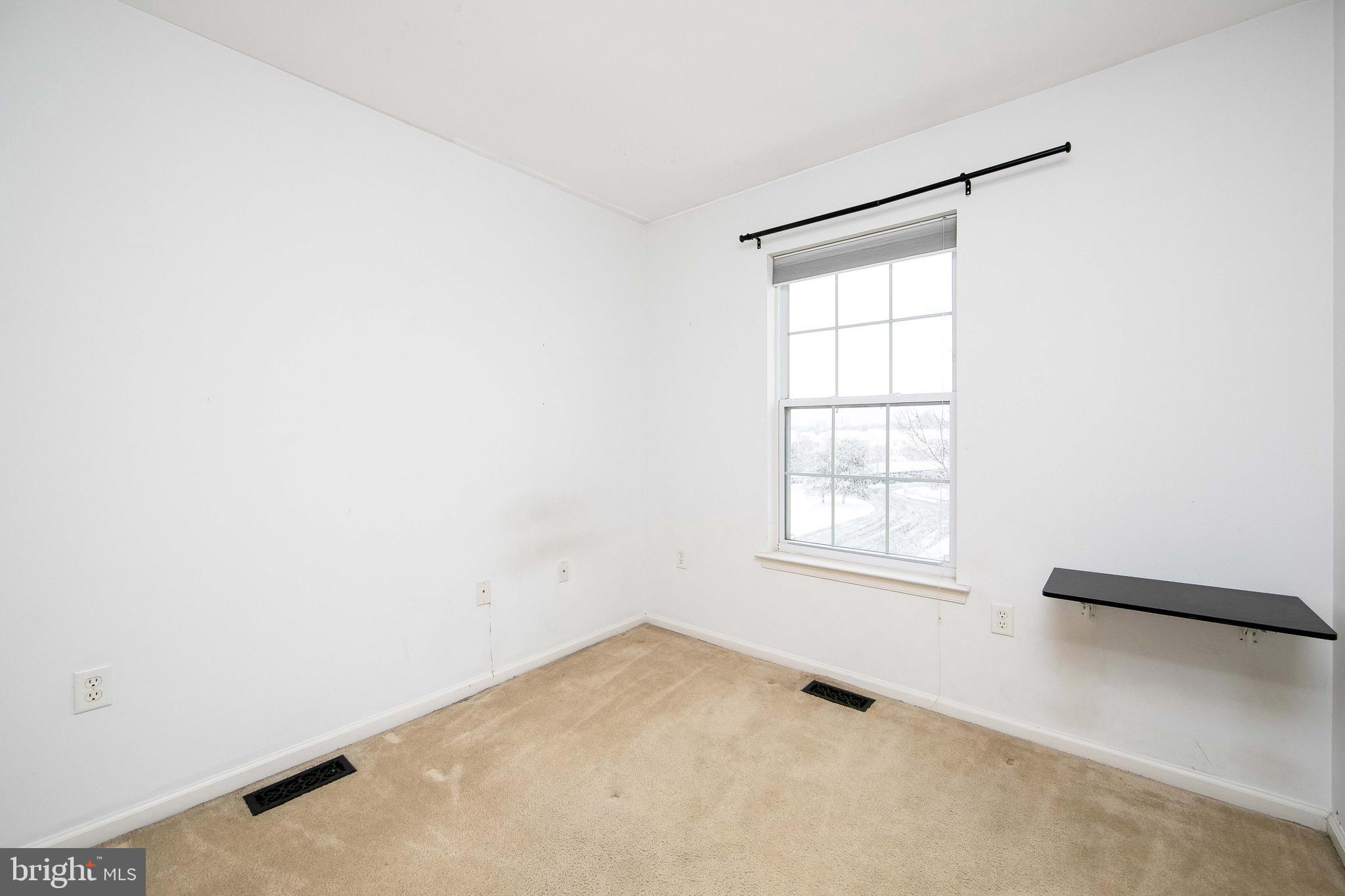 1033 Moore Road Thorofare, NJ 08086 - Photo 30 of 44