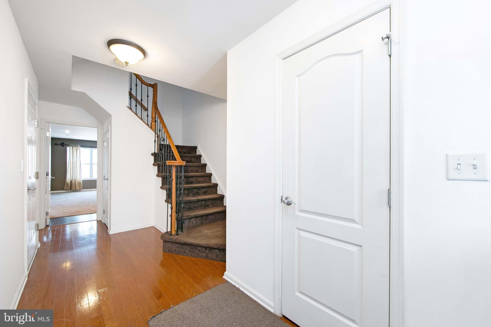 1033 Moore Road Thorofare, NJ 08086 - Photo 3 of 44 Entry Level