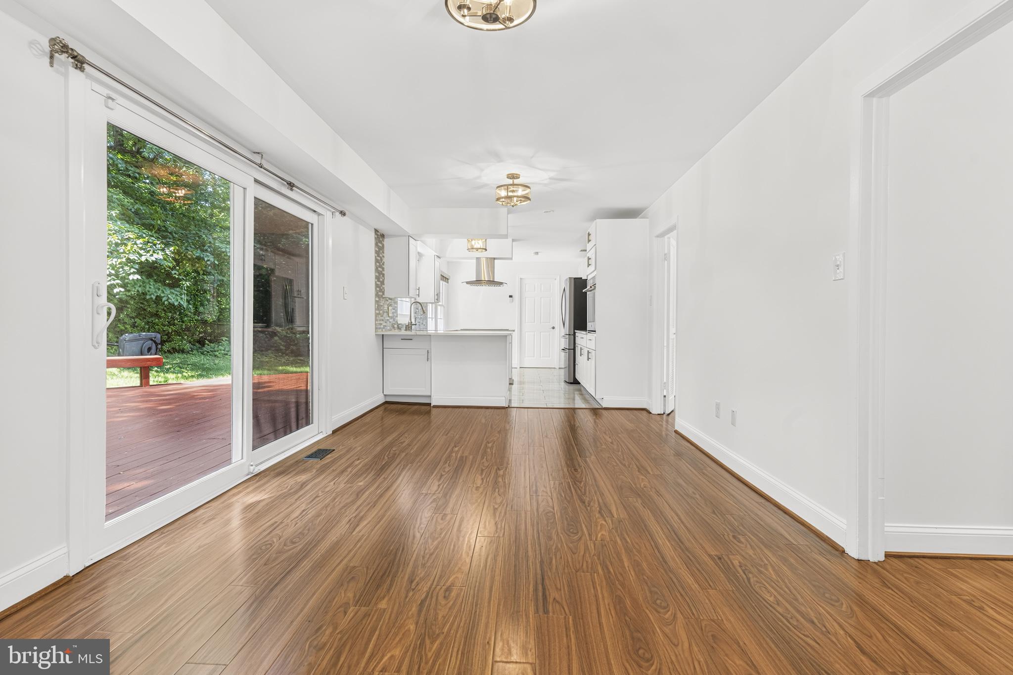 9005 Eastbourne Lane Laurel, MD 20708 - Photo 10 of 41 Family Room