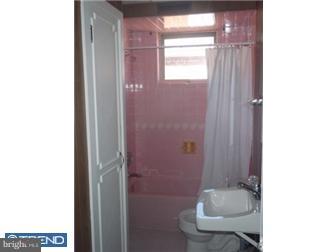 1617 Locust Street Reading, PA 19604 - Photo 10 of 12