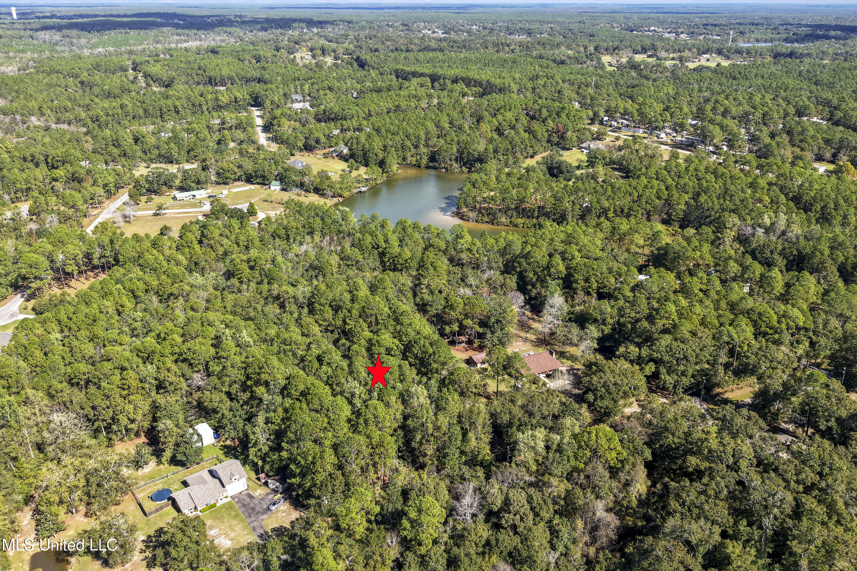 Hillside Road Biloxi, MS 39532 - Photo 2 of 8 0019 (1)