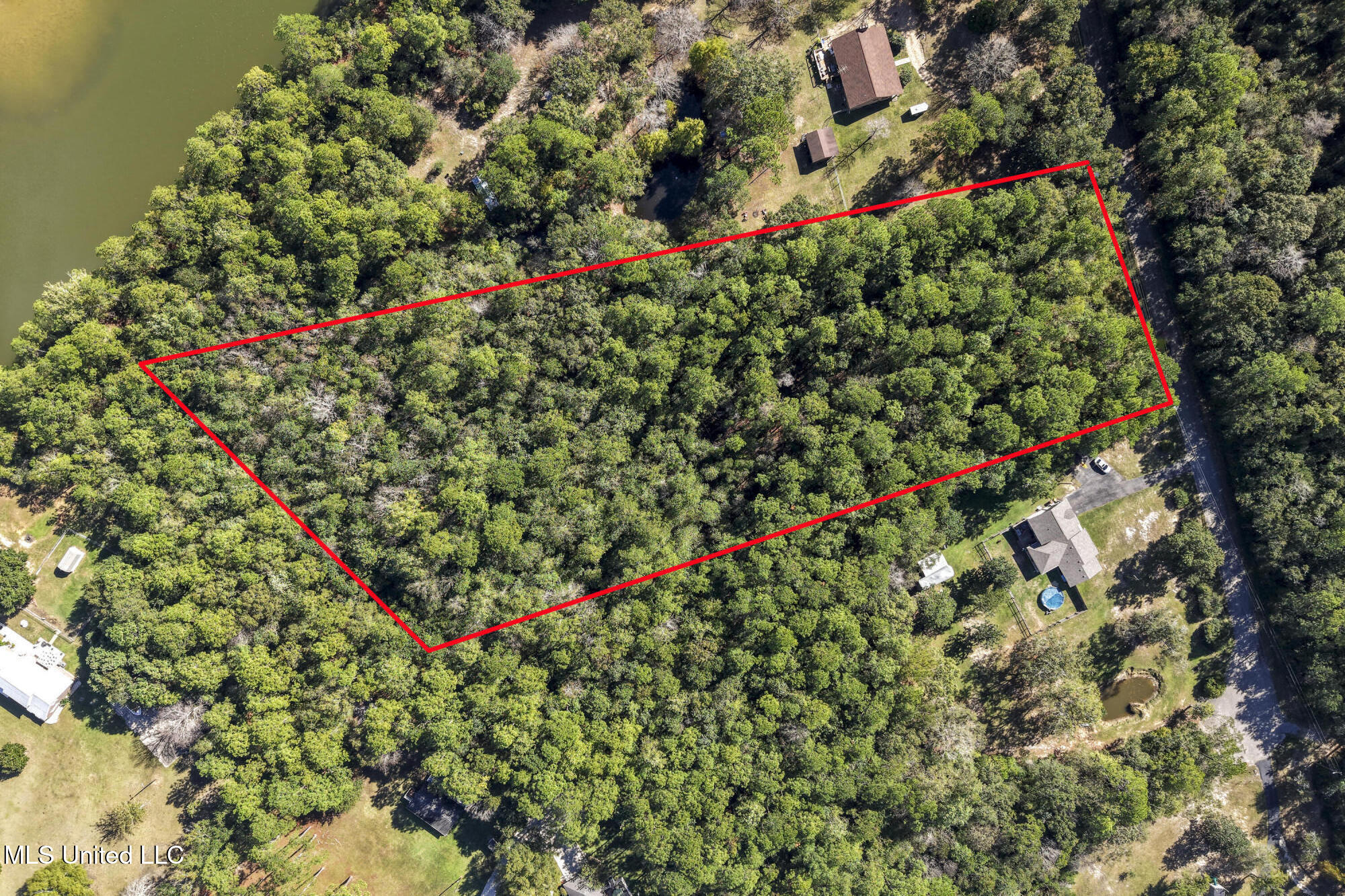 Hillside Road Biloxi, MS 39532 - Photo 3 of 8 0007 (1)